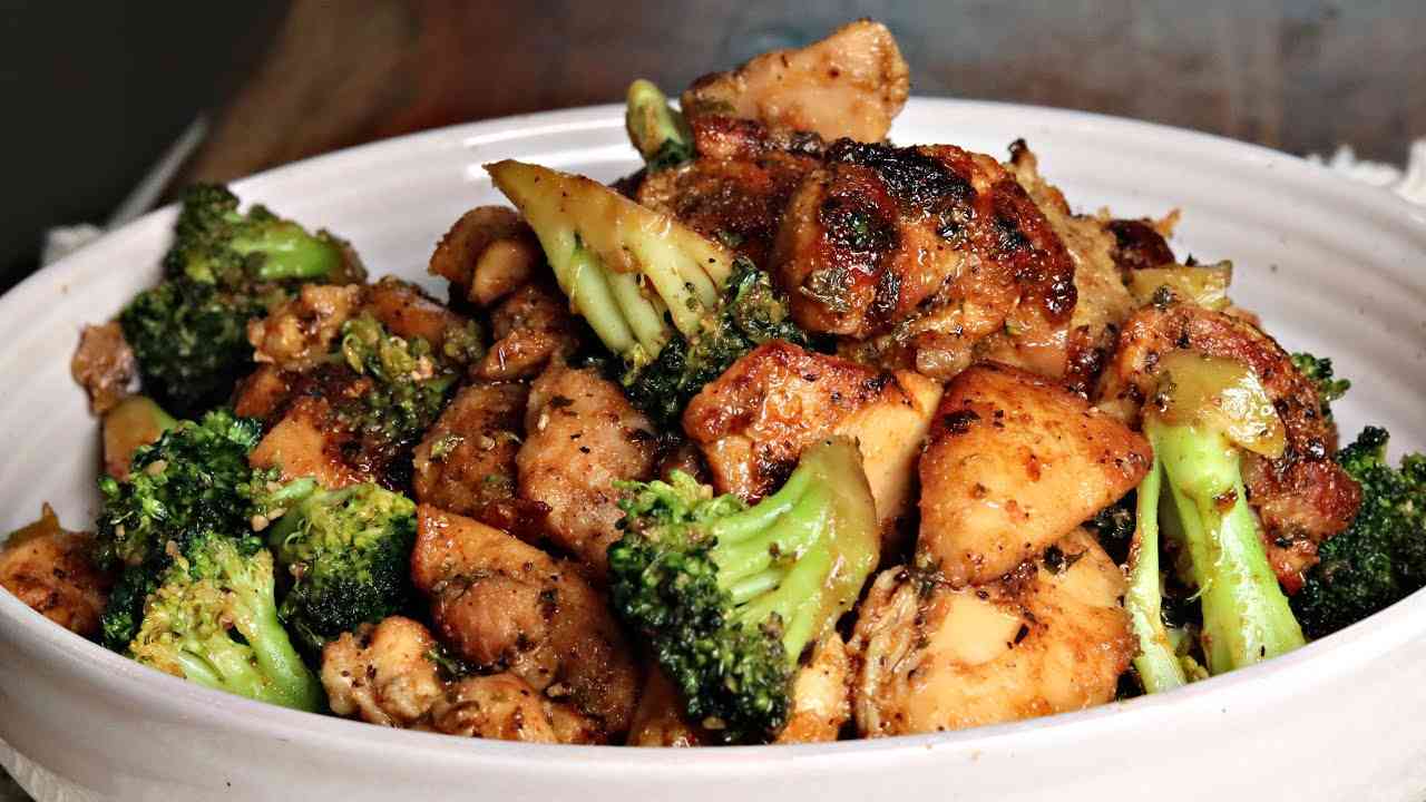 5 ingredient chicken and broccoli recipe​
